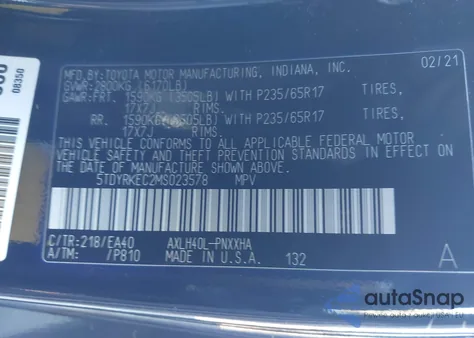 2021 Toyota Sienna Xle z USA, uszkodzony, nr VIN 5TDYRKEC2MS023578